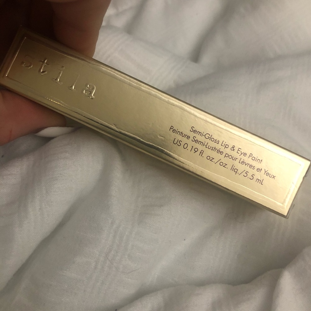 Stila Semi-Gloss Lip & Eye Paint - Picture 2 of 5